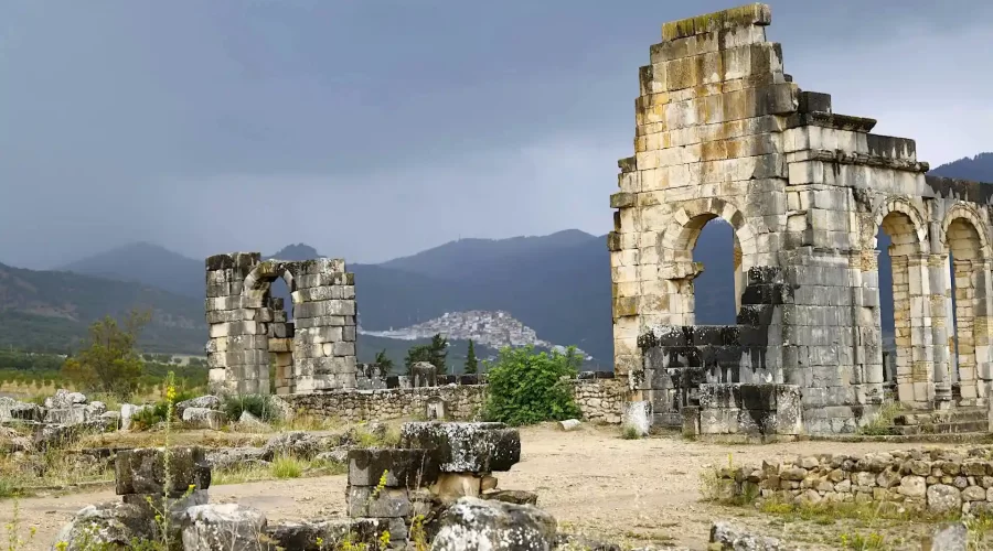 Volubilis near Meknes during the depart adventure tour from Fez